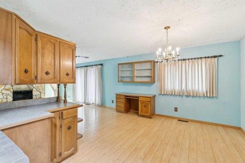4528 26 Avenue Sw, Calgary, AB 