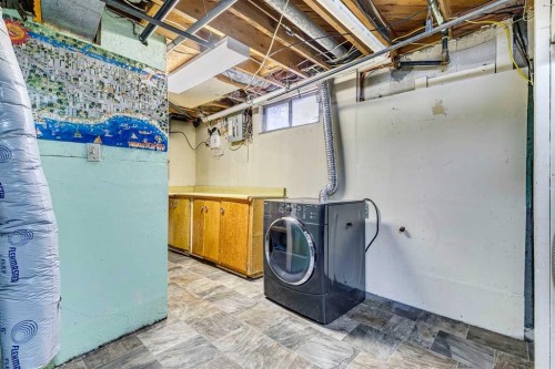4528 26 Avenue Sw, Calgary, AB 