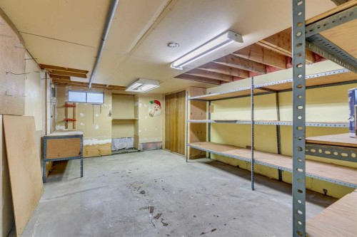 4528 26 Avenue Sw, Calgary, AB 