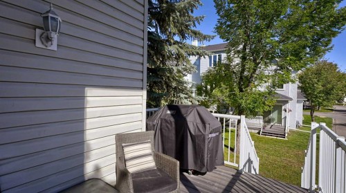 192 Inglewood Cove Se, Calgary, AB 