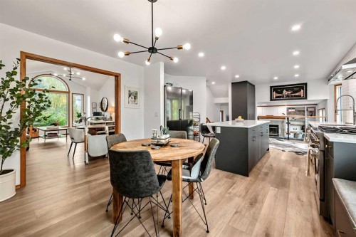 16 Evergreen Gardens Sw, Calgary, AB 