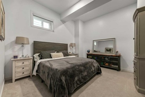 16 Evergreen Gardens Sw, Calgary, AB 