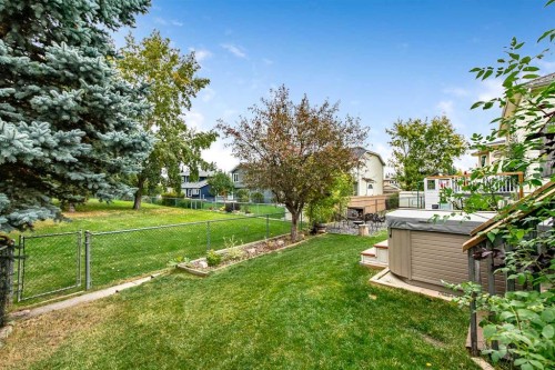 16 Evergreen Gardens Sw, Calgary, AB 