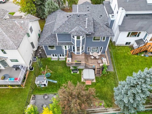 16 Evergreen Gardens Sw, Calgary, AB 