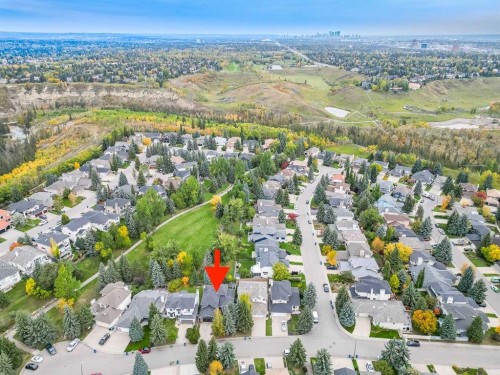 16 Evergreen Gardens Sw, Calgary, AB 