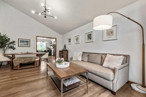 16 Evergreen Gardens Sw, Calgary, AB 