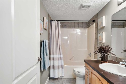 87 Brightonstone Gardens Se, Calgary, AB 