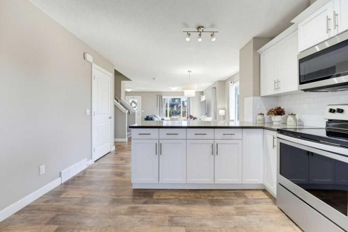 115 Heartland Boulevard, Cochrane, AB 