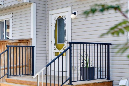 115 Heartland Boulevard, Cochrane, AB 