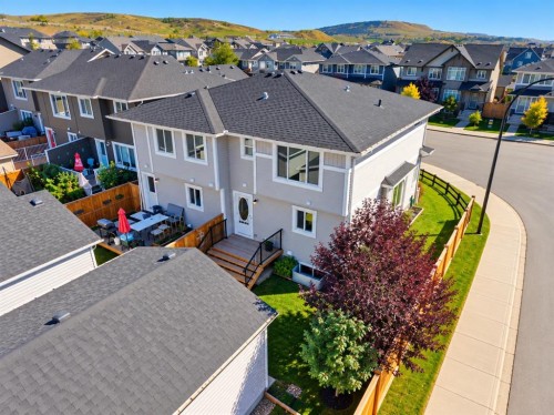 115 Heartland Boulevard, Cochrane, AB 