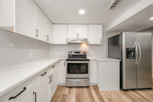 823 Sabrina Road Sw, Calgary, AB 