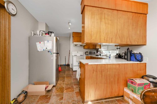 823 Sabrina Road Sw, Calgary, AB 