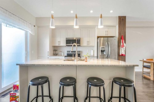 162-2802 Kings Heights Gate Se, Airdrie, AB 