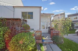 16 Princess Petra Avenue Didsbury, AB T0M 0W0