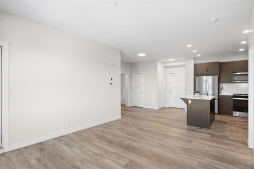 301-55 Wolf Hollow Crescent Se, Calgary, AB 
