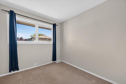 262 Killarney Glen Court Sw, Calgary, AB 