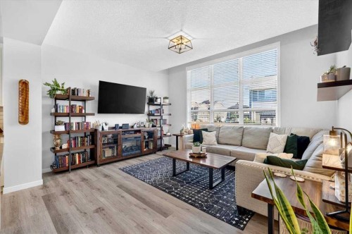 44 Magnolia Heights Se, Calgary, AB 