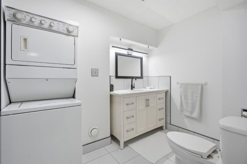 76 Beaconsfield Way Nw, Calgary, AB 