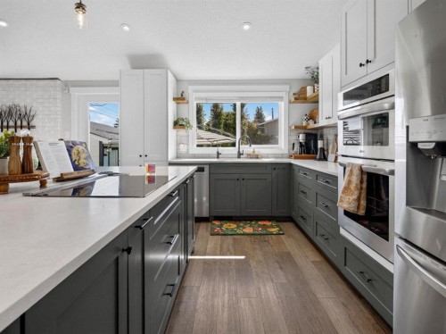 1215 Lake Twintree Drive Se, Calgary, AB 