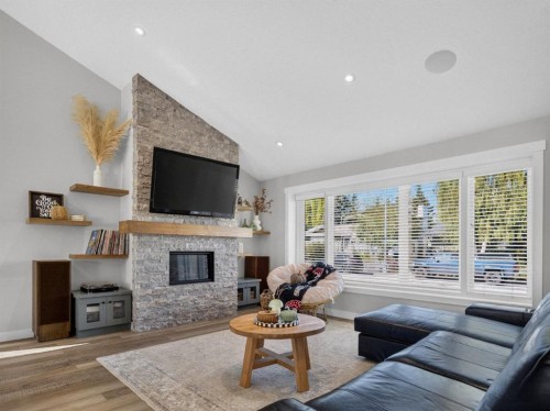 1215 Lake Twintree Drive Se, Calgary, AB 