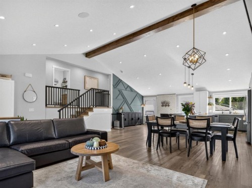 1215 Lake Twintree Drive Se, Calgary, AB 