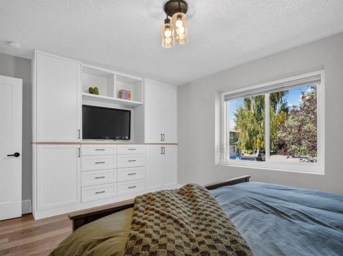 1215 Lake Twintree Drive Se, Calgary, AB 