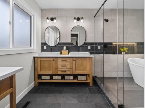 1215 Lake Twintree Drive Se, Calgary, AB 