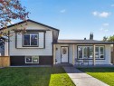 1215 Lake Twintree Drive Se, Calgary, AB 