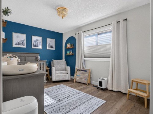 1215 Lake Twintree Drive Se, Calgary, AB 