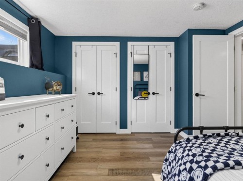 1215 Lake Twintree Drive Se, Calgary, AB 