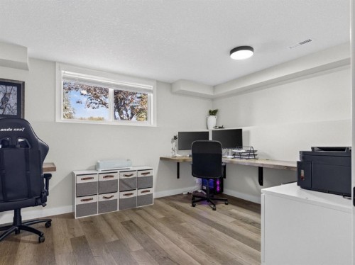 1215 Lake Twintree Drive Se, Calgary, AB 