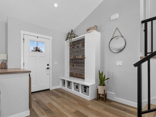 1215 Lake Twintree Drive Se, Calgary, AB 
