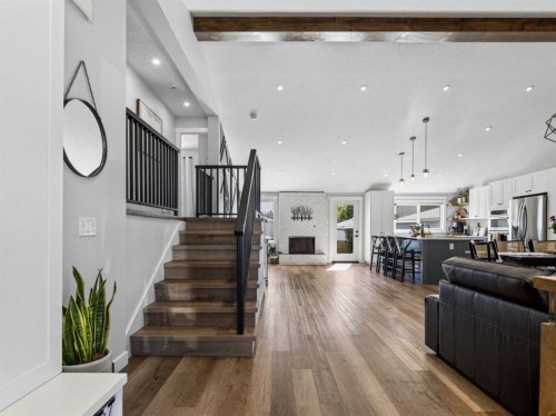 1215 Lake Twintree Drive Se, Calgary, AB 