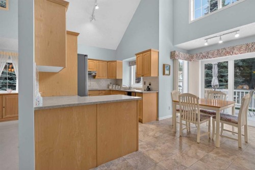 8516 Hawkford Gate Nw, Calgary, AB 