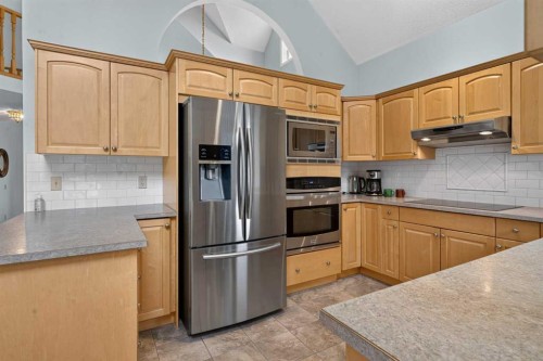 8516 Hawkford Gate Nw, Calgary, AB 