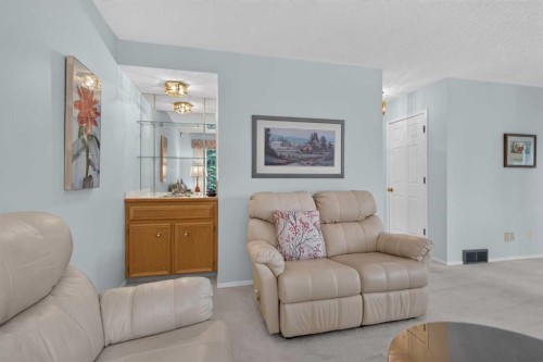 8516 Hawkford Gate Nw, Calgary, AB 