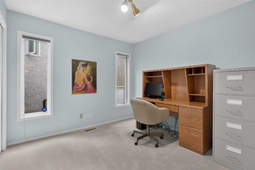 8516 Hawkford Gate Nw, Calgary, AB 