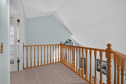 8516 Hawkford Gate Nw, Calgary, AB 