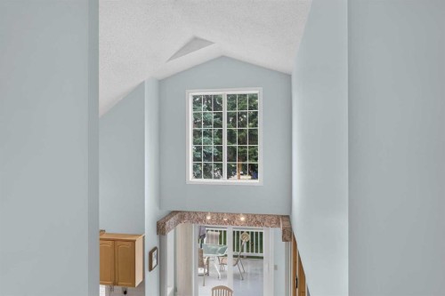 8516 Hawkford Gate Nw, Calgary, AB 
