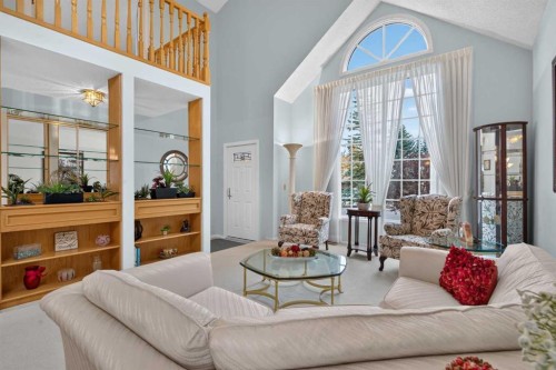8516 Hawkford Gate Nw, Calgary, AB 