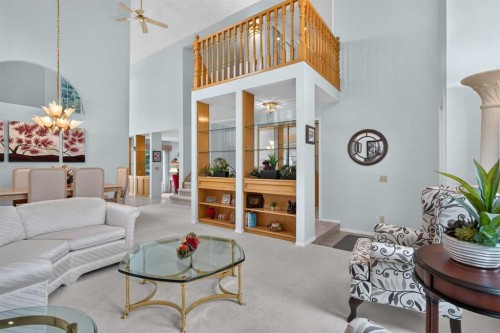 8516 Hawkford Gate Nw, Calgary, AB 