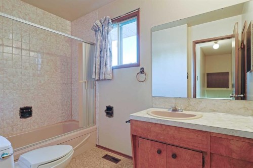 4116 40 Avenue Nw, Calgary, AB 