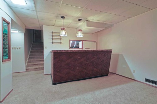 4116 40 Avenue Nw, Calgary, AB 