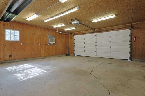 4116 40 Avenue Nw, Calgary, AB 