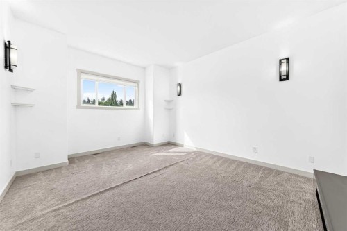 15 Towers Close, Red Deer, AB 