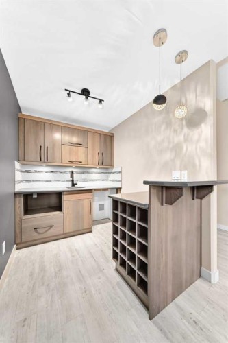 15 Towers Close, Red Deer, AB 