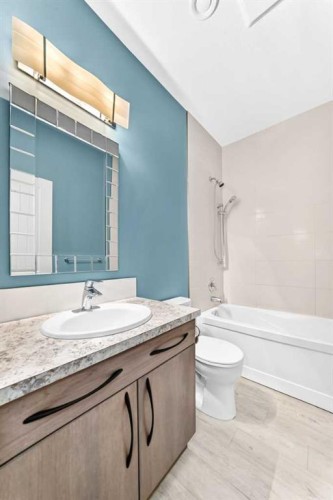15 Towers Close, Red Deer, AB 