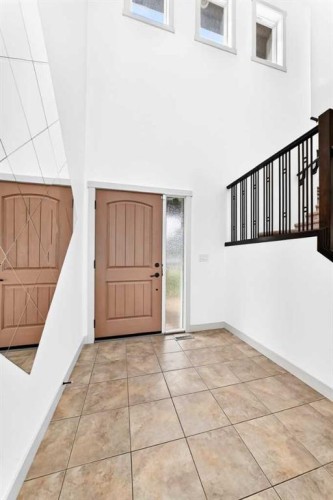 15 Towers Close, Red Deer, AB 