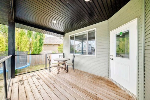 15 Towers Close, Red Deer, AB 