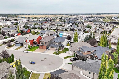 15 Towers Close, Red Deer, AB 